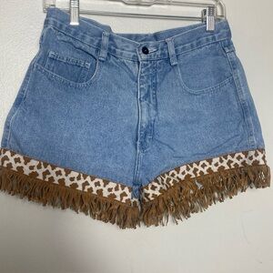 Vintage High Rise Shorts Maximum Energy Cowgirl size M
